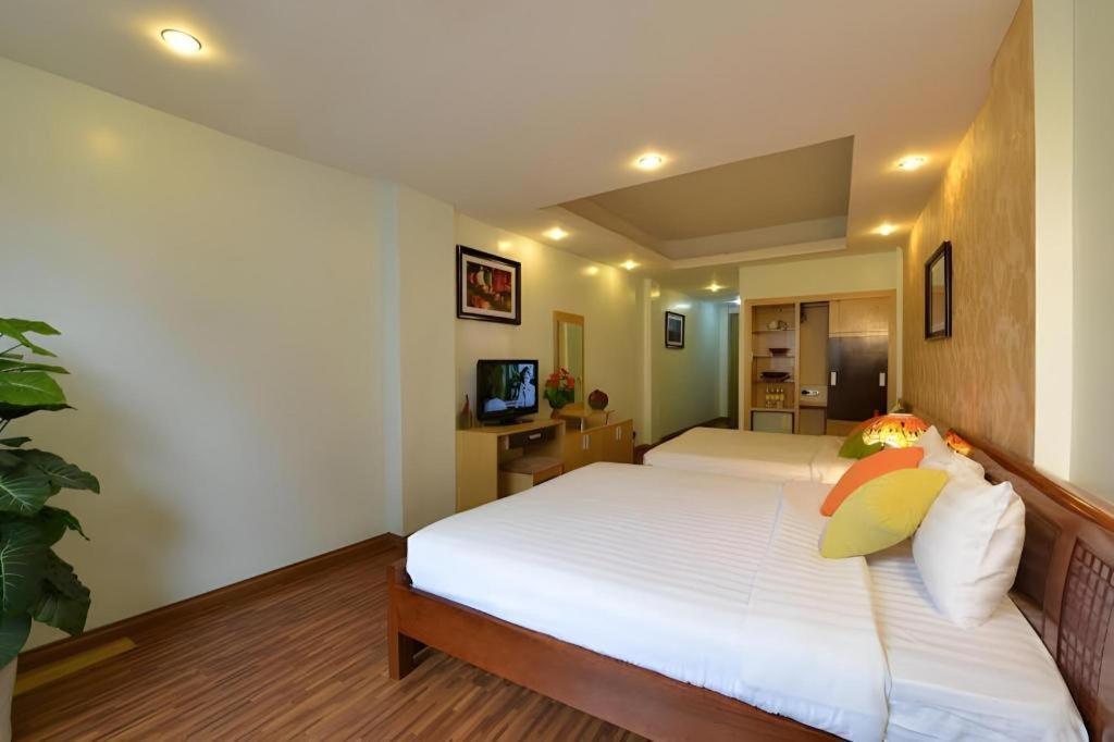 Hanoi Serenity Hotel 2 Buitenkant foto