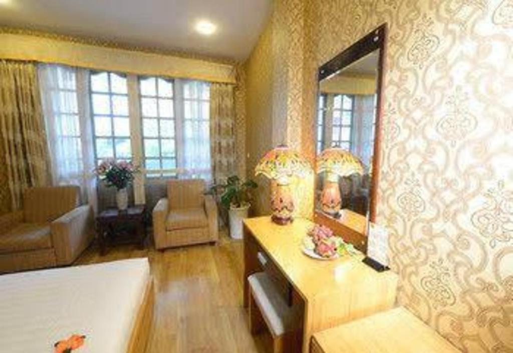 Hanoi Serenity Hotel 2 Buitenkant foto