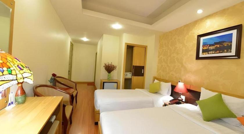Hanoi Serenity Hotel 2 Buitenkant foto